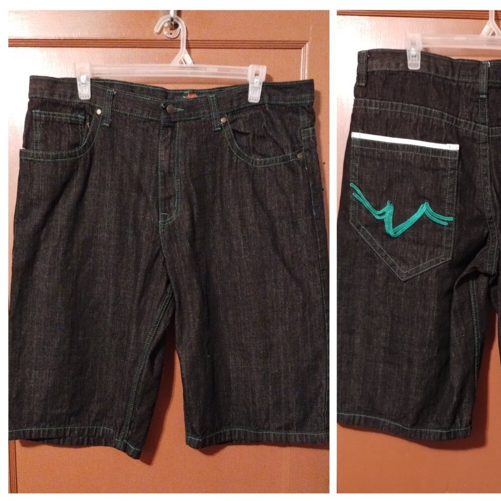 Y2k BLACK Corked Jean Shorts Embroidered Skater Hip Hop Baggy Denim Jorts SZ 42